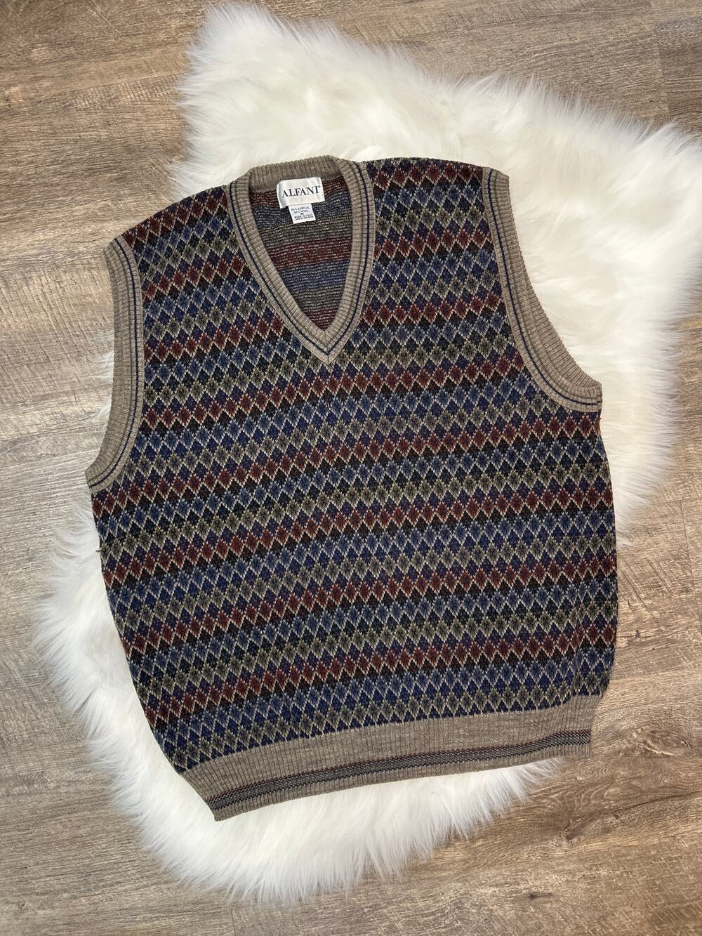 Vintage Alfani Sweater Vest - Size M